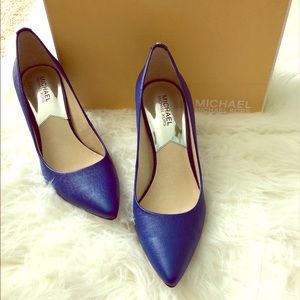 Michel Kors Kitten Heels